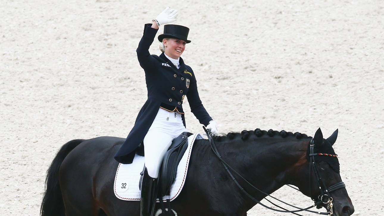 Führung dank von Bredow-Werndl