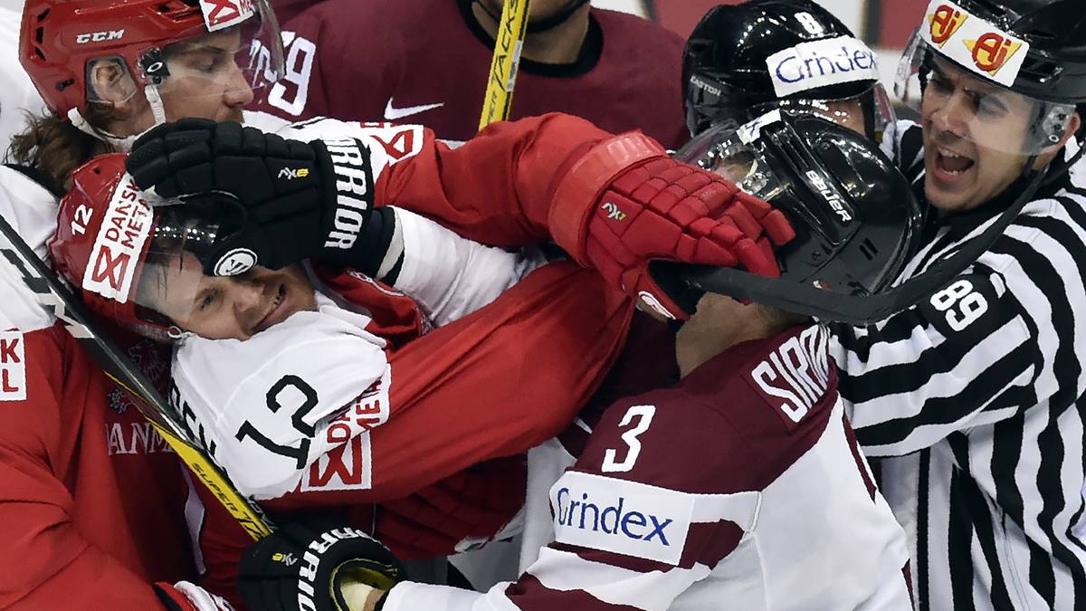 Dänemark gegen Lettland ist bis zuletzt spannend. Die Nerven lieben bei beiden Teams blank und es wird entsprechend physisch