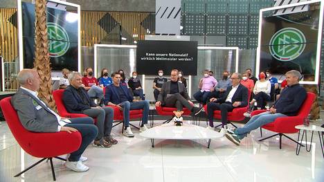 Im STAHLWERK Doppelpass zeigt sich SPORT1 Experte Alfred Draxler noch etwas skeptisch der Nationalmannschaft gegenüber. Für ihn bestehen im DFB-Team noch riesen Baustellen. 