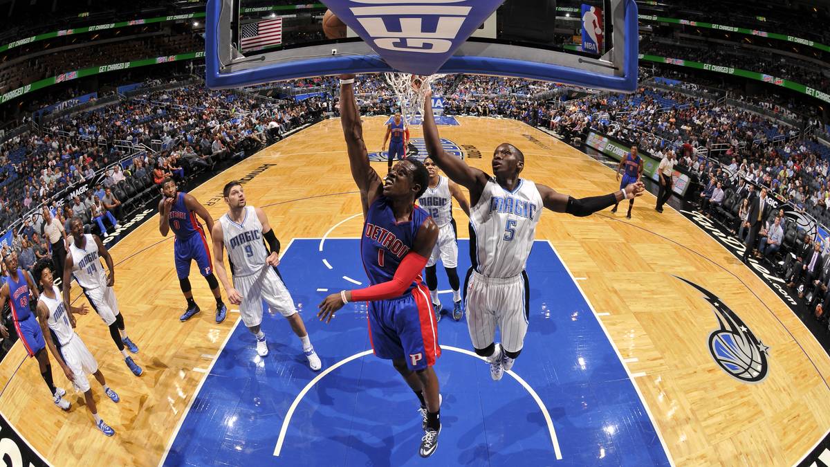 Aber Reggie Jackson ist an diesem Abend eine Nummer zu groß. Der Guard führt die Pistons mit einem Triple-Double zum 111:97-Erfolg