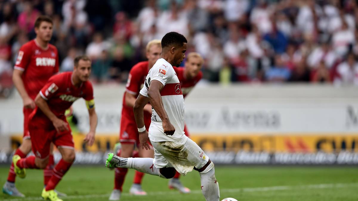Daniel Didavi erzielt in einer spektakulären Schlussphase noch den Anschlusstreffer für Stuttgart, ebenfalls vom Punkt nach einem Foulspiel