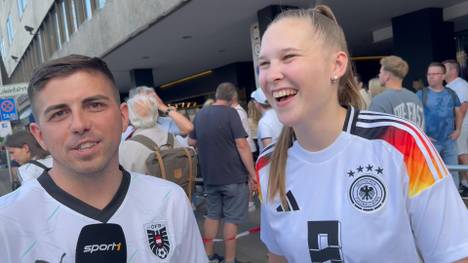 Das DFB-Team ist in Stuttgart vor einigen Fans angekommen. Mit dabei ist auch ein Österreicher, der der deutschen Mannschaft den Titel zutraut.