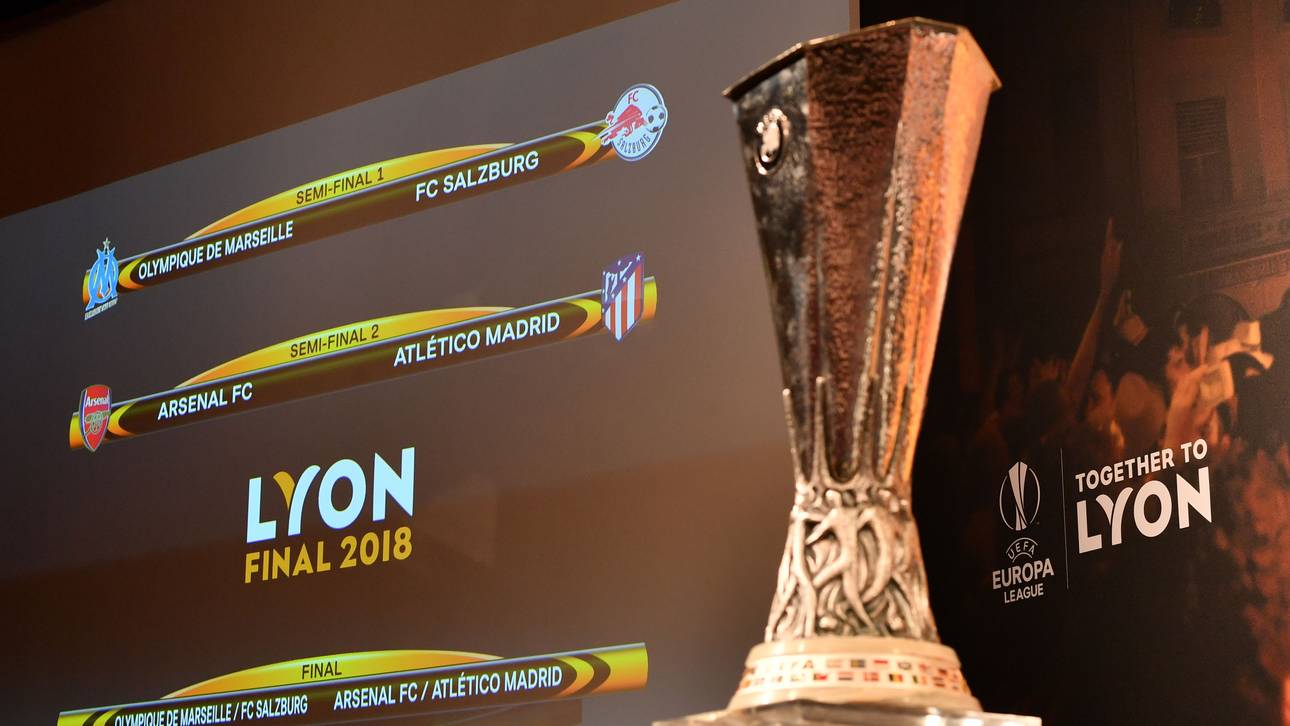 Pokal der Europa League geklaut