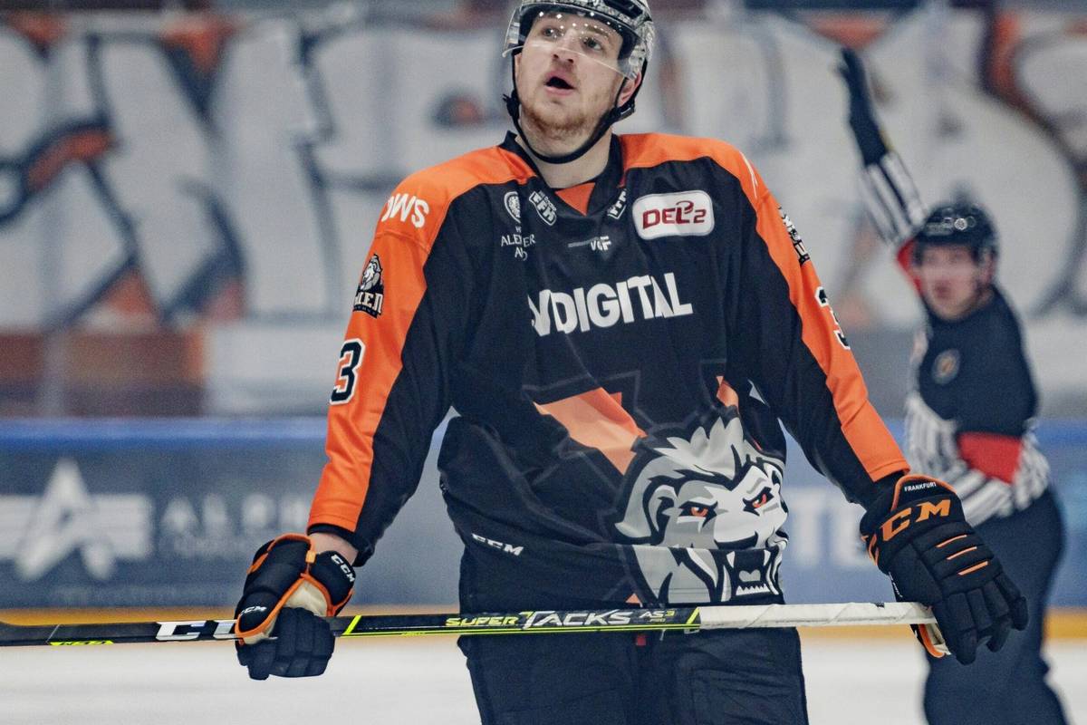 DEL: Roosters holen Ex-Frankfurter Wood aus China