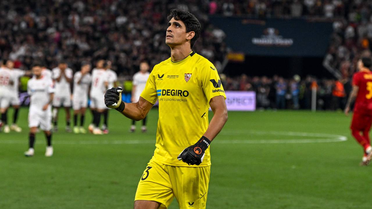 Transfermarkt: FC Bayern geht wohl auch bei Bono leer aus