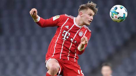 Lars Lukas Mai soll beim FC Bayern München verlängern, doch sein Berater stellt eine Bedingung. Ein Wechsel des Abwehr-Talents steht ansonsten im Raum.