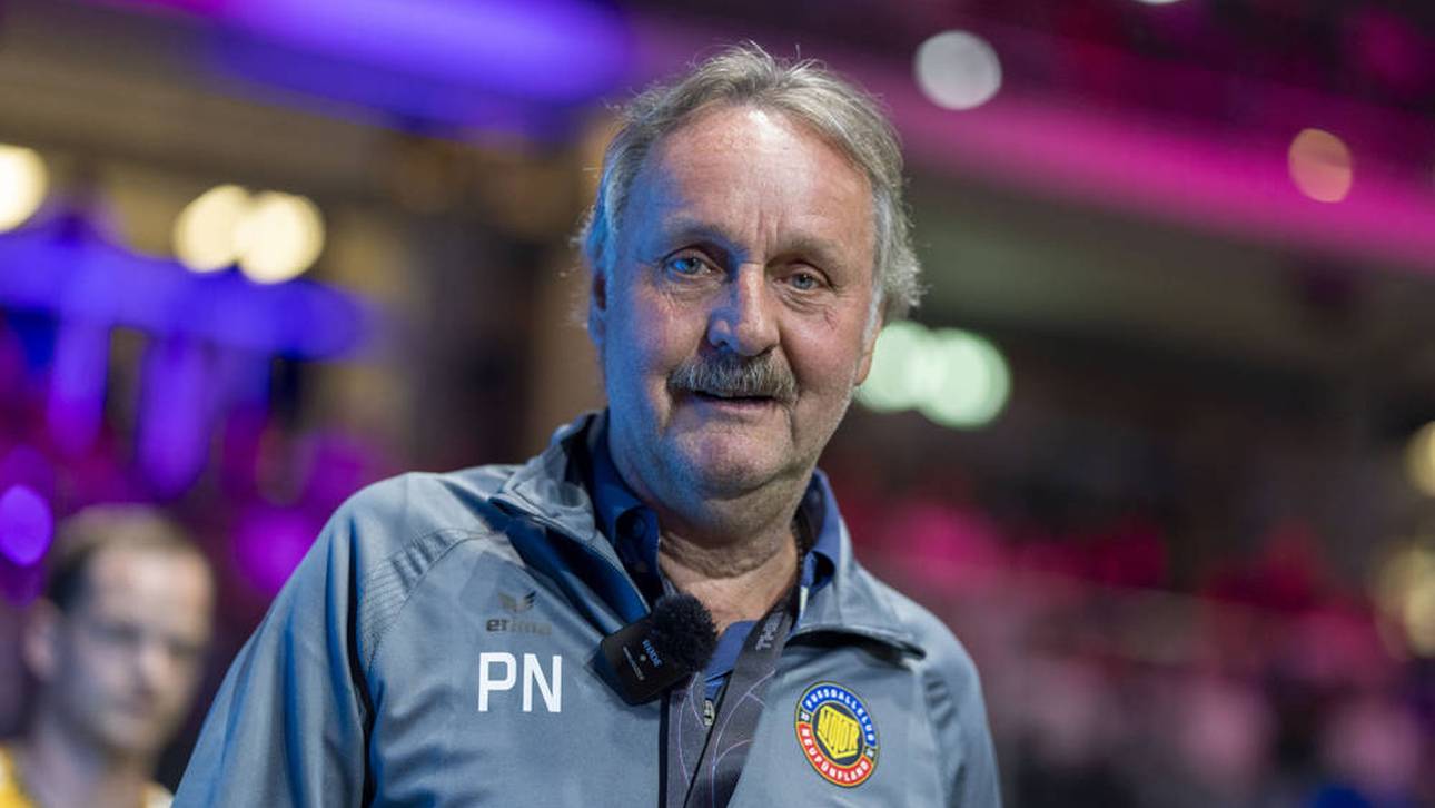 Peter Neururer (hier bei der Icon-League) ist eine deutsche Trainer-Legende