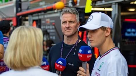 Ralf Schumacher (l.) verteidigt seinen Neffen Mick (r.)