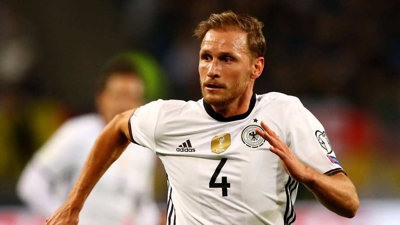Höwedes vor Premiere für Juve