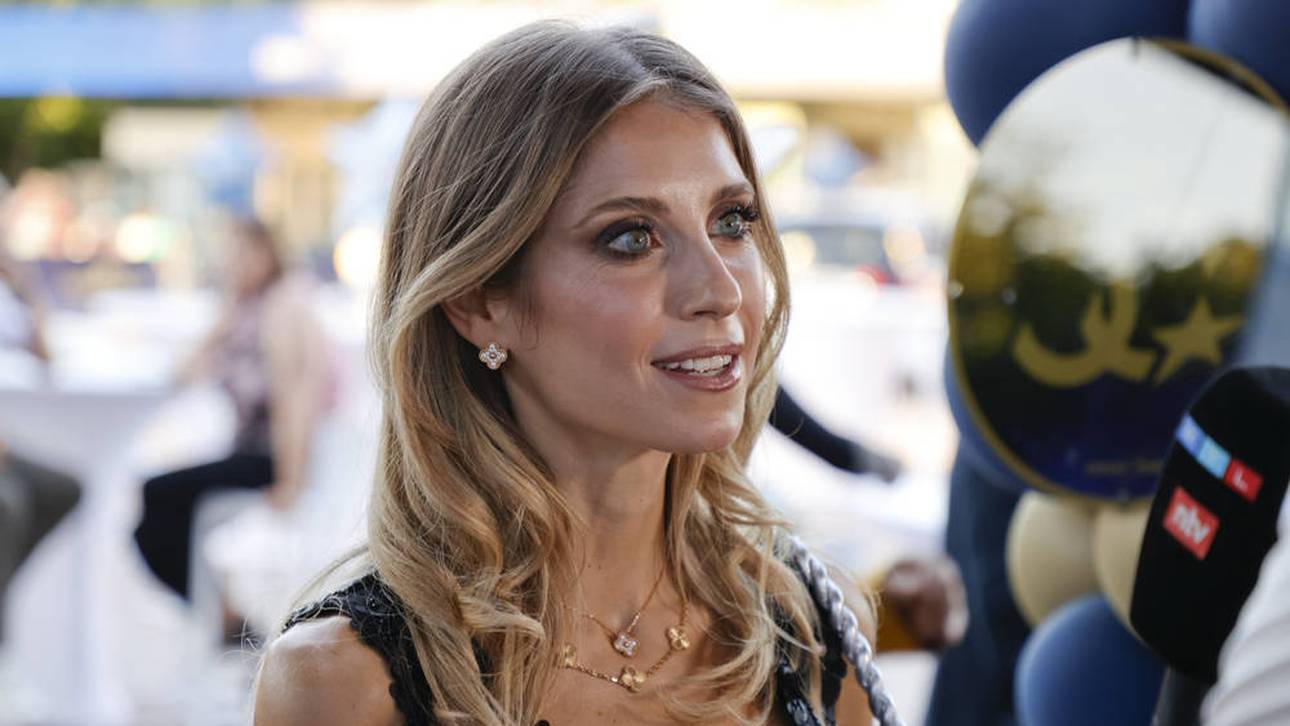 Cathy Hummels nimmt die Entschuldigung ihres Ex-Mannes an