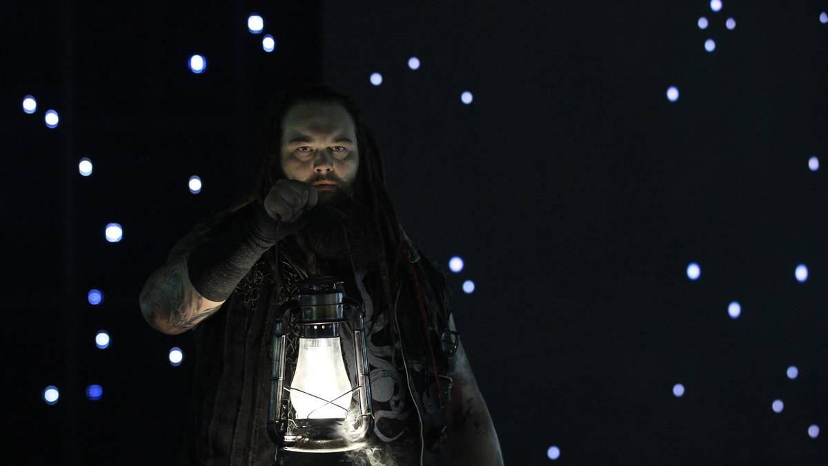Es wird düster und mystisch: Der "Eater of Worlds" Bray Wyatt ist da - und trifft auf einen Gegner, in dem er auch die dunkle Seite geweckt hat
