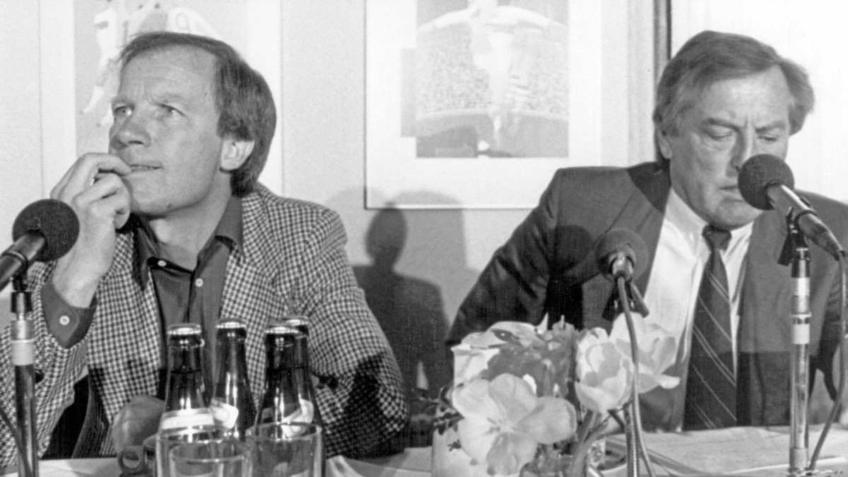 Helmut Benthaus (1982-85 VfB Stuttgart) ist einer der wenigen, die sowohl als Spieler als auch als Trainer den Titel in der Bundesliga holten. 1964 gewann er - unter Übungsleiter Georg Knöpfle - die Meisterschaft als Spieler in Köln. 1984 gewann er sie als Trainer mit Stuttgart - und überholte Knöpfle mit 50 Siegen in 92 Partien - das ist Platz 5