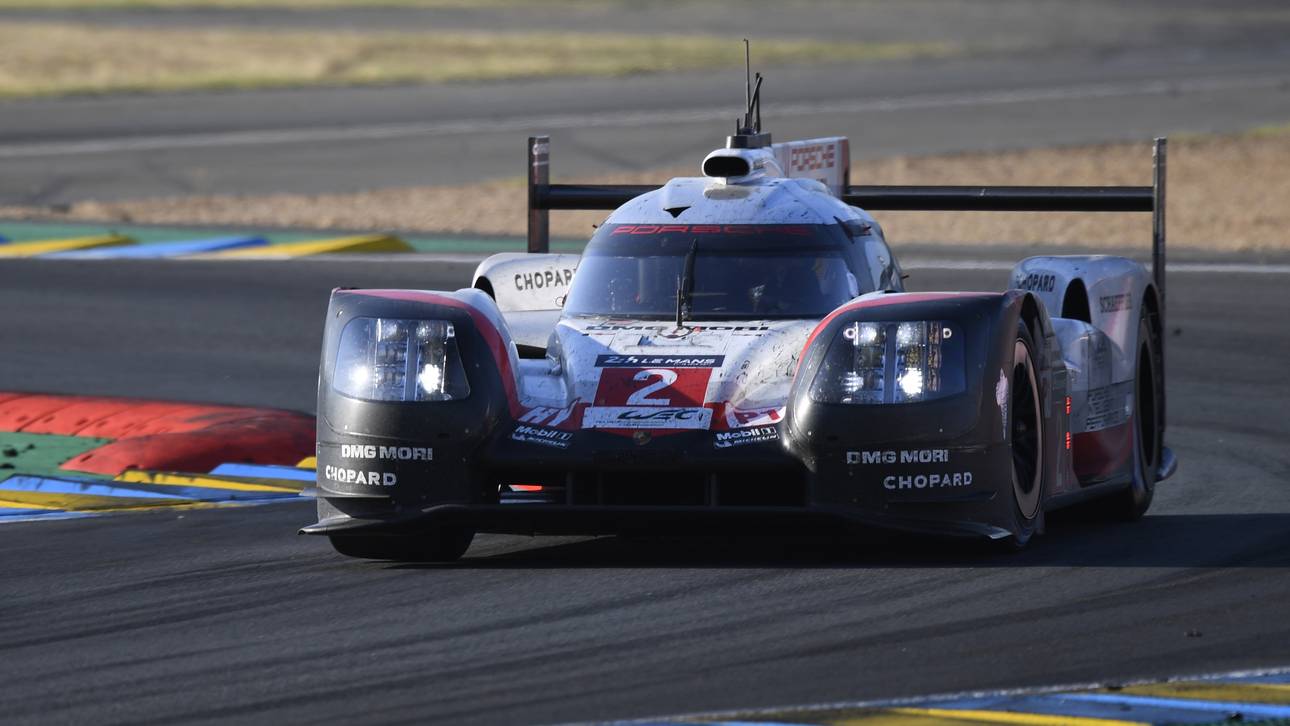 Le Mans: Porsche triumphiert