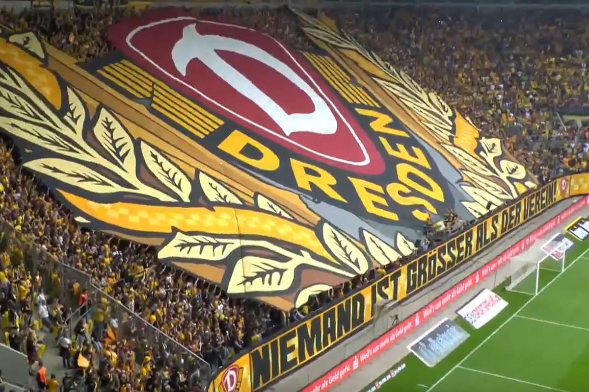 Dynamo Dresden hat den Saisonauftakt der 3. Liga mit einer phänomenalen Choreo gebührend gefeiert.