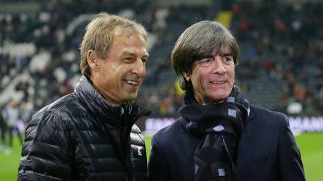 Jürgen Klinsmann wünscht sich Besuch von Joachim Löw! Der ehemalige Bundestrainer hat seinem Ex-Assistenten und Nachfolger zum bevorstehenden DFB-Abschied einen Brief geschrieben.