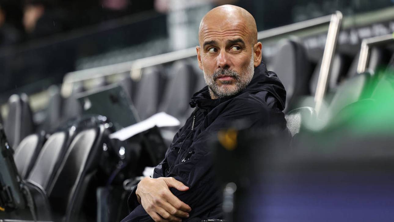 Pep Guardiola auf der Trainerbank