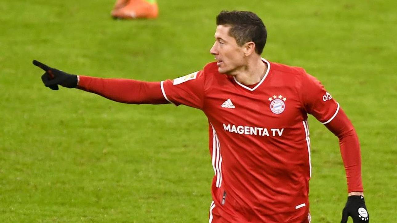 Lewy: Weltfußballer nach Doppelpack?