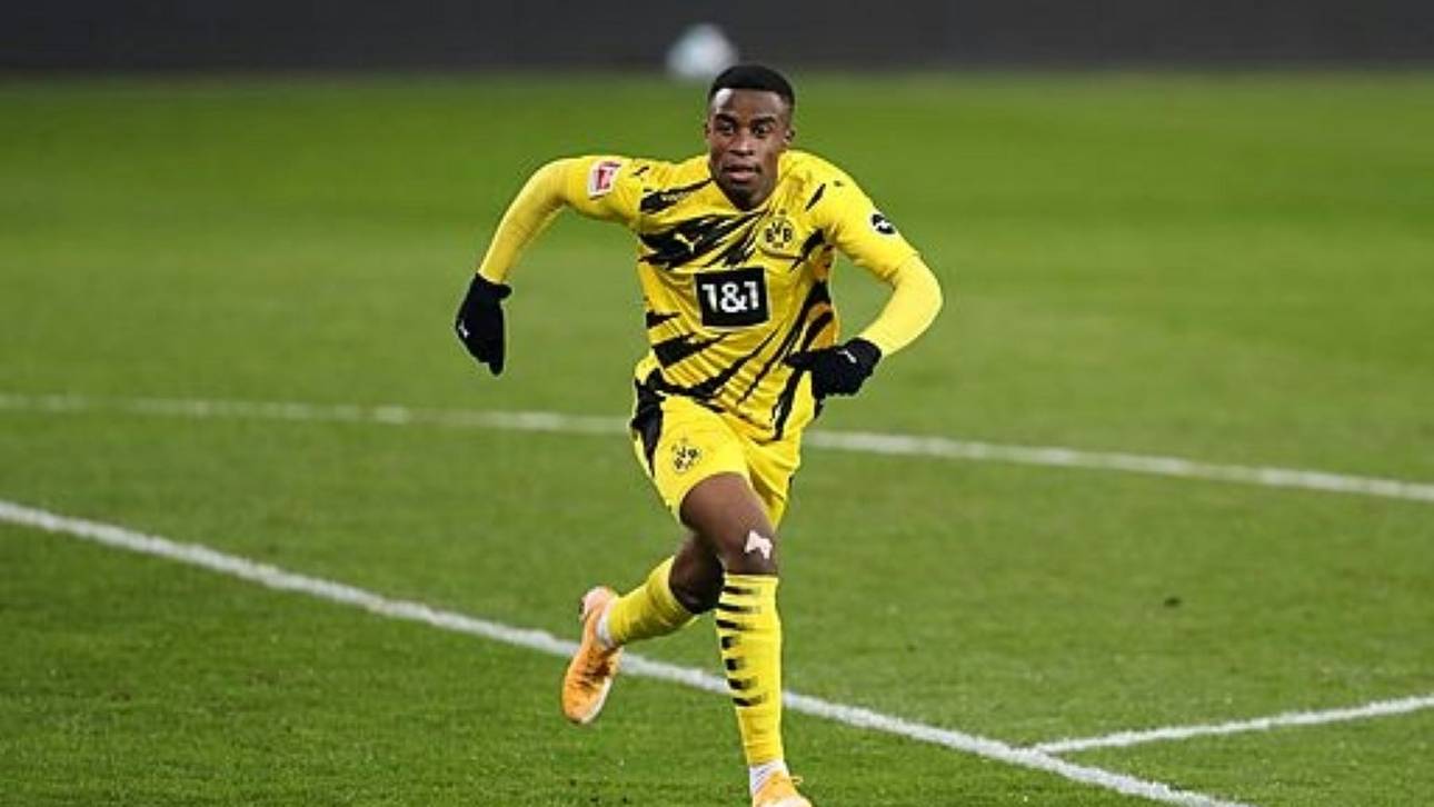 Moukoko-Einsatz in Leipzig noch offen