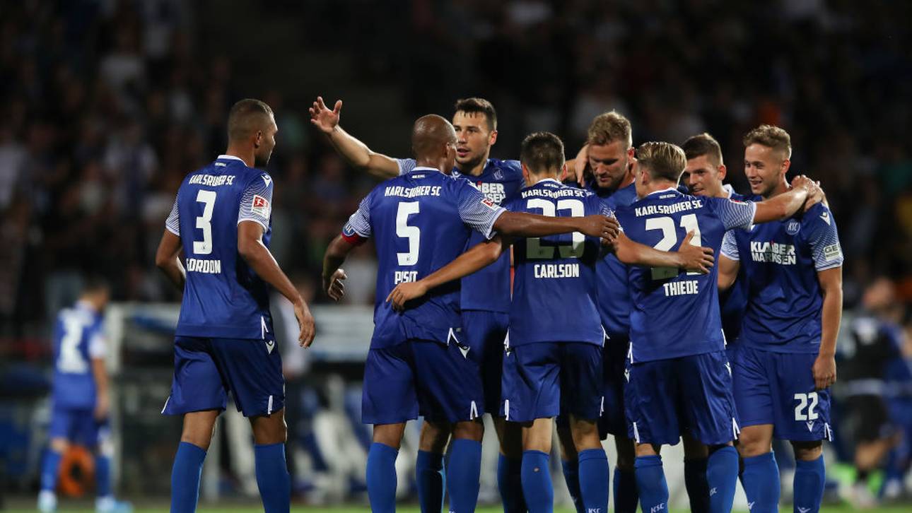 Wehen-Profis verzichten auf Gehalt