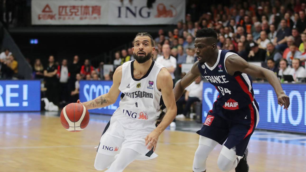 Basketballer schlagen Frankreich