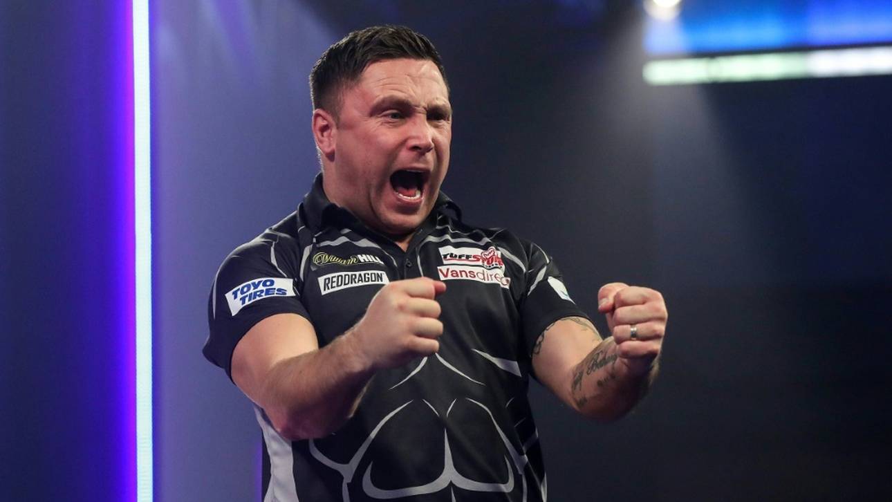 Price im Finale der Darts-WM