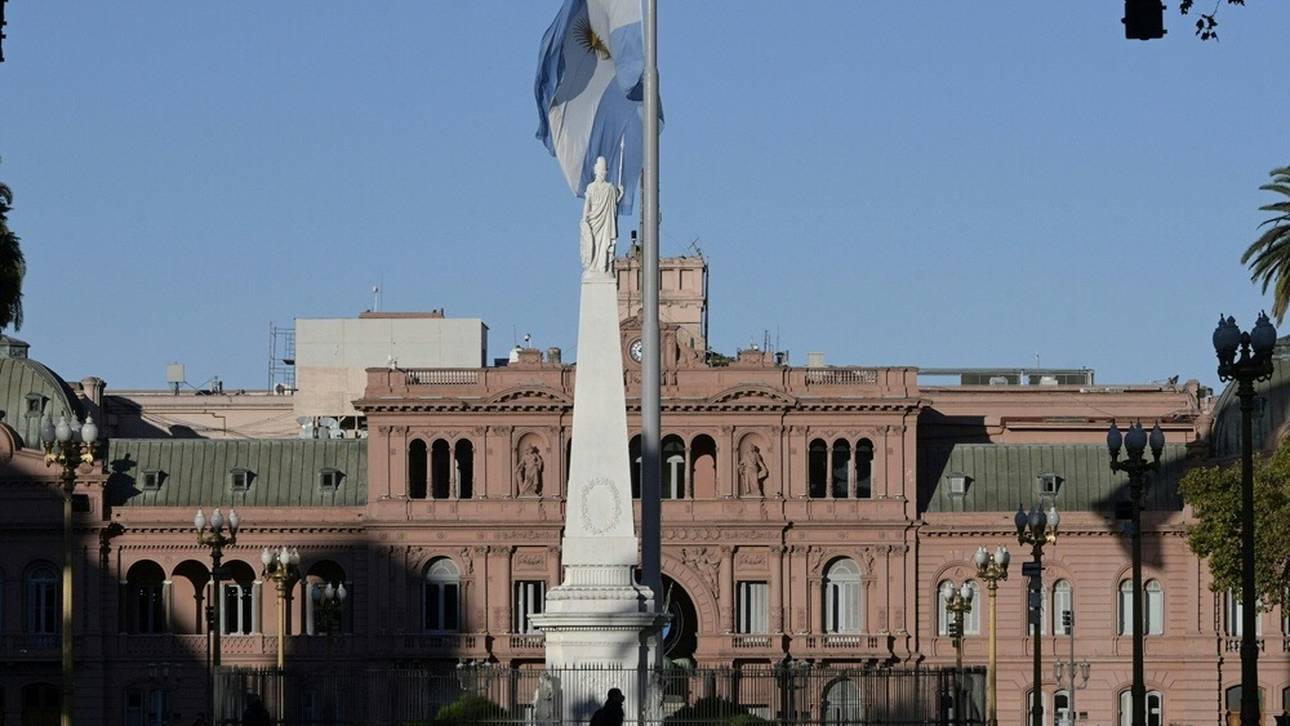 Aufbahrung von Maradonas Leichnam im Präsidentenpalast