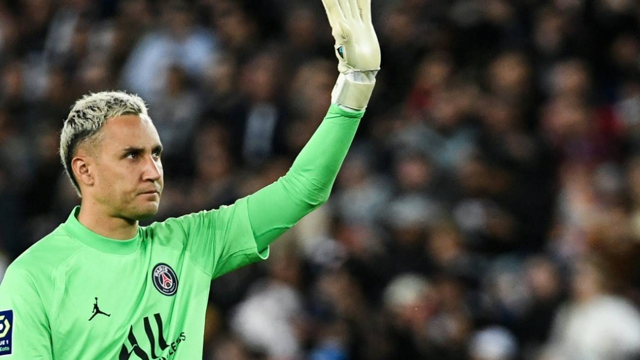 PSG verleiht Navas nach Nottingham