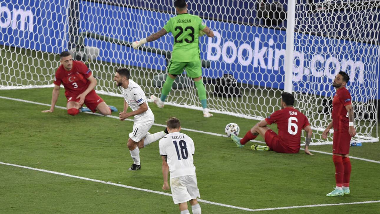 Eigentor hilft! Italien setzt Zeichen