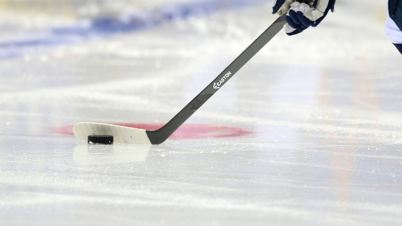Eishockey-Frauen siegen nach Pause