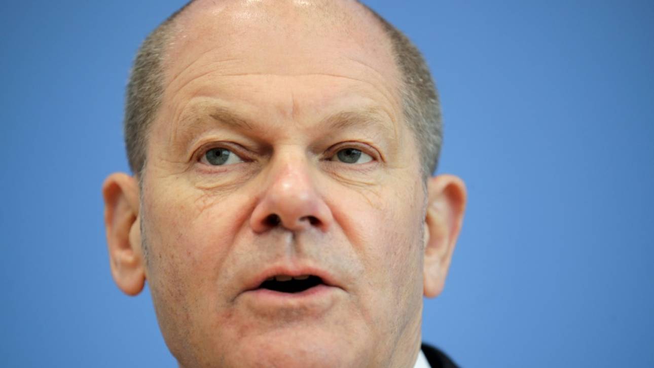 Scholz attackiert Super League