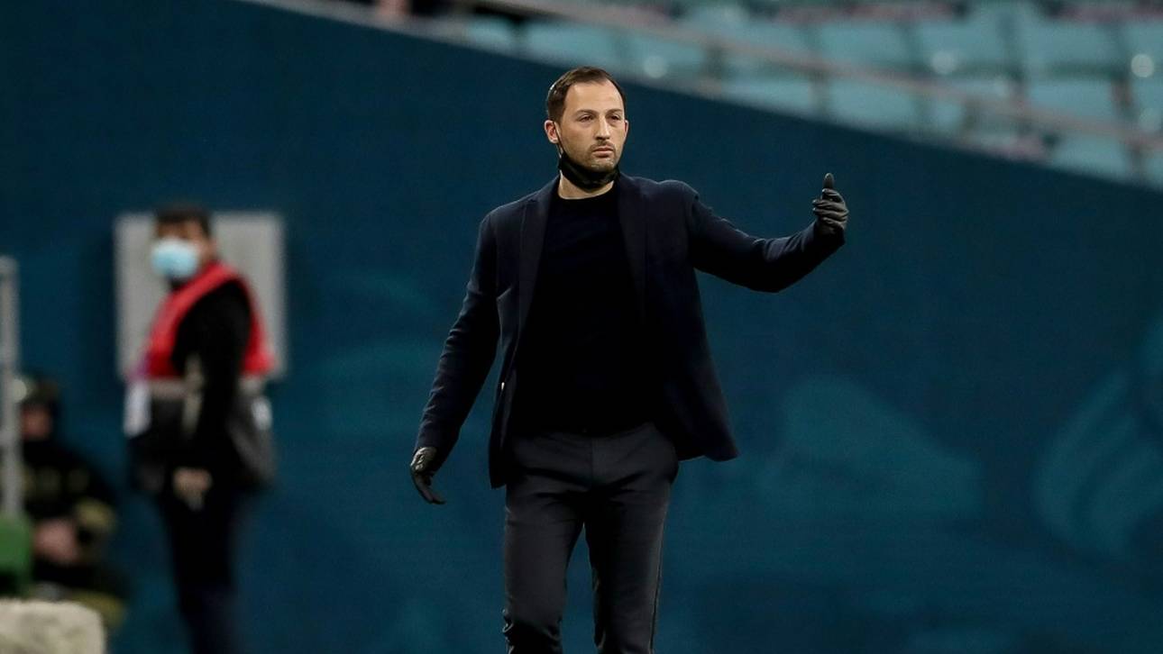 Ex-Schalke-Trainer Tedesco im Sommer wieder auf dem Markt