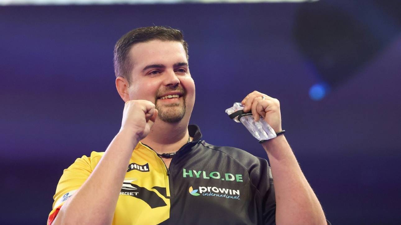 Darts-WM: Clemens als erster Deutscher im Achtelfinale – Wright entthront