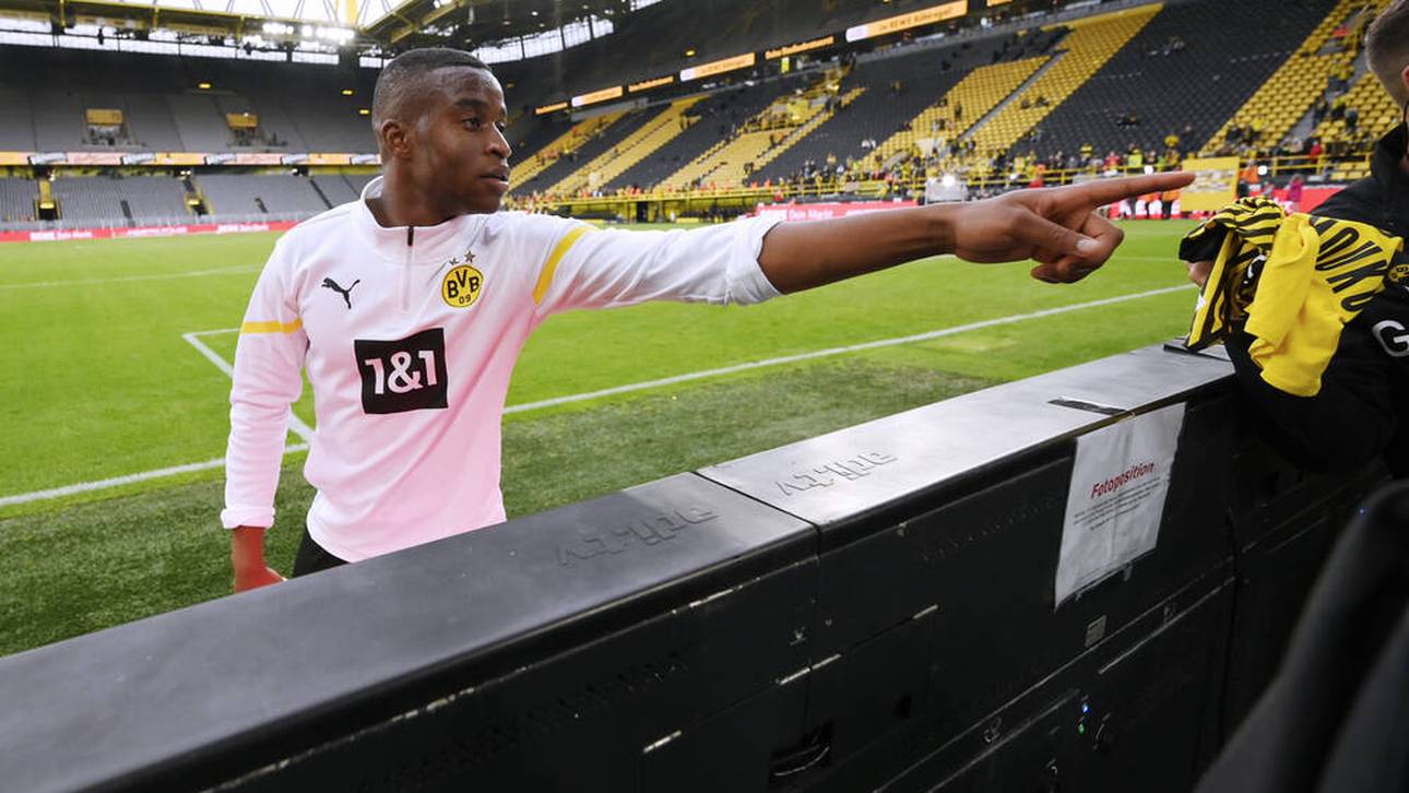 Muss der BVB den Moukoko-Plan ändern?