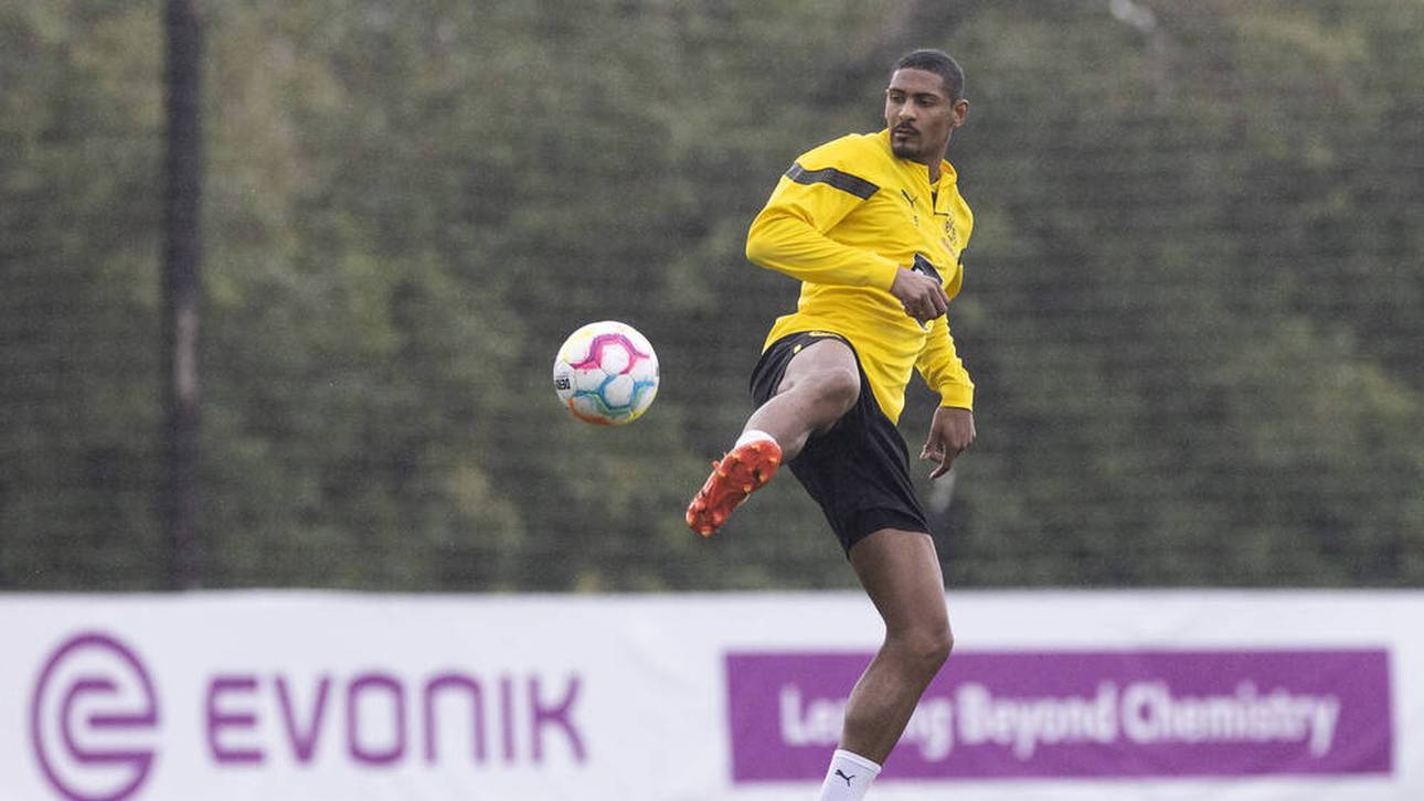 Haller mit besonderer Schuh-Botschaft