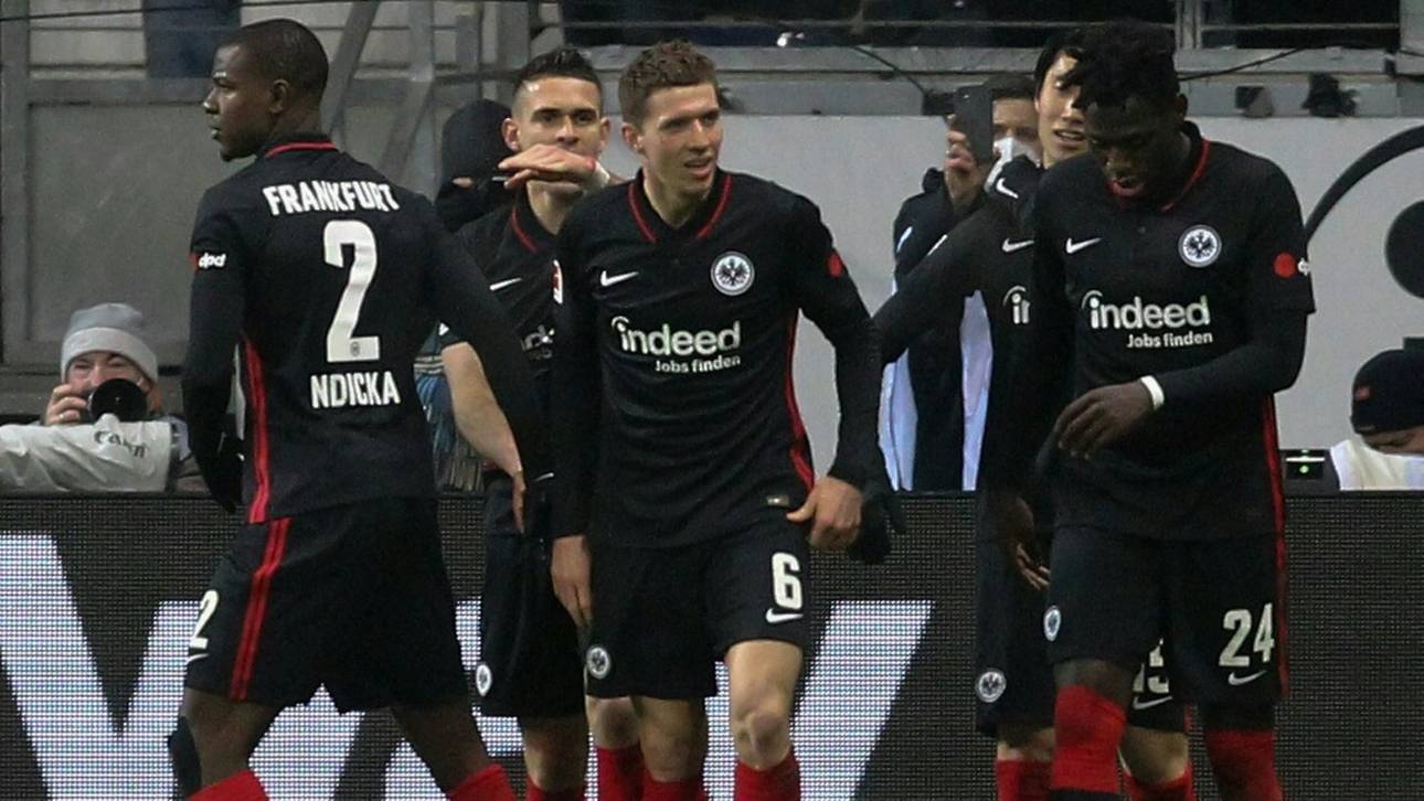 Eintracht schließt Kooperation mit Sky ab