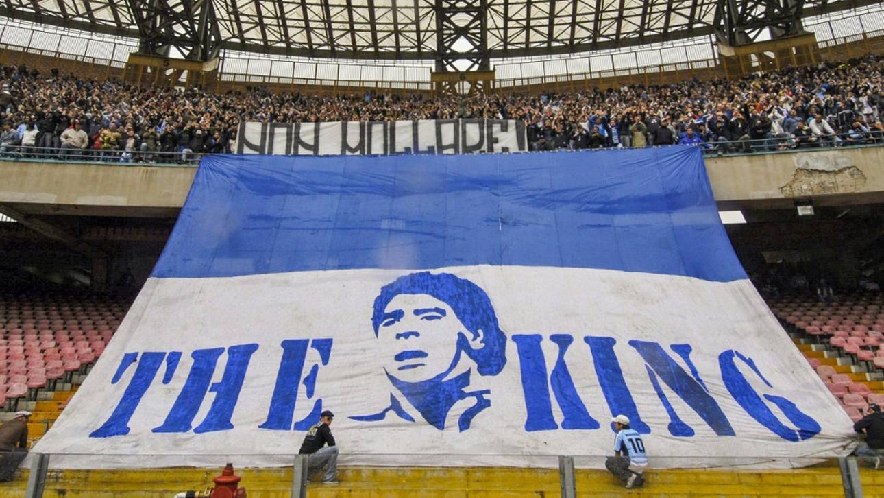 Große Ehre für Maradona