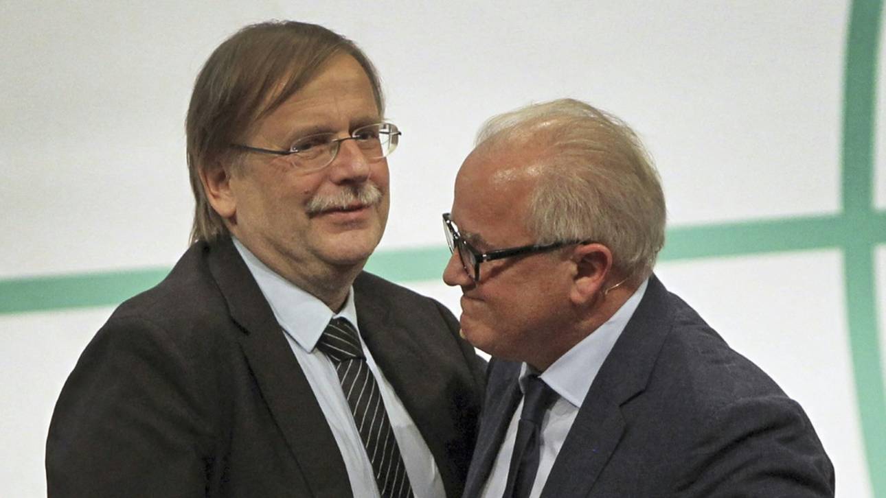 Keller lehnt Rücktritt weiter ab