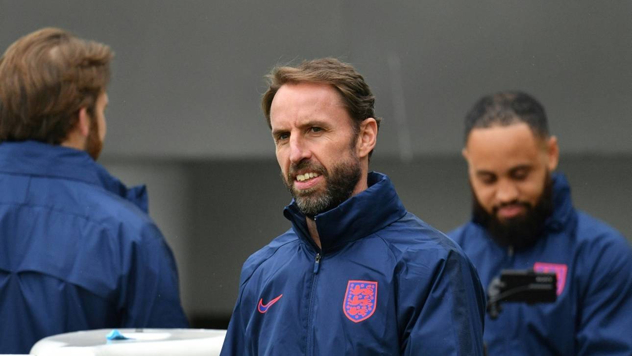 England mit Mount und Chilwell?