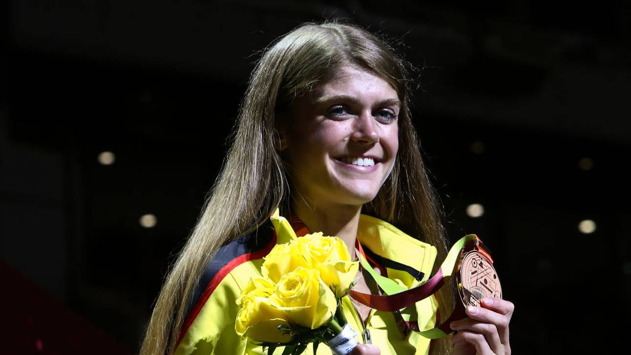 Klosterhalfen in Goldenem Buch