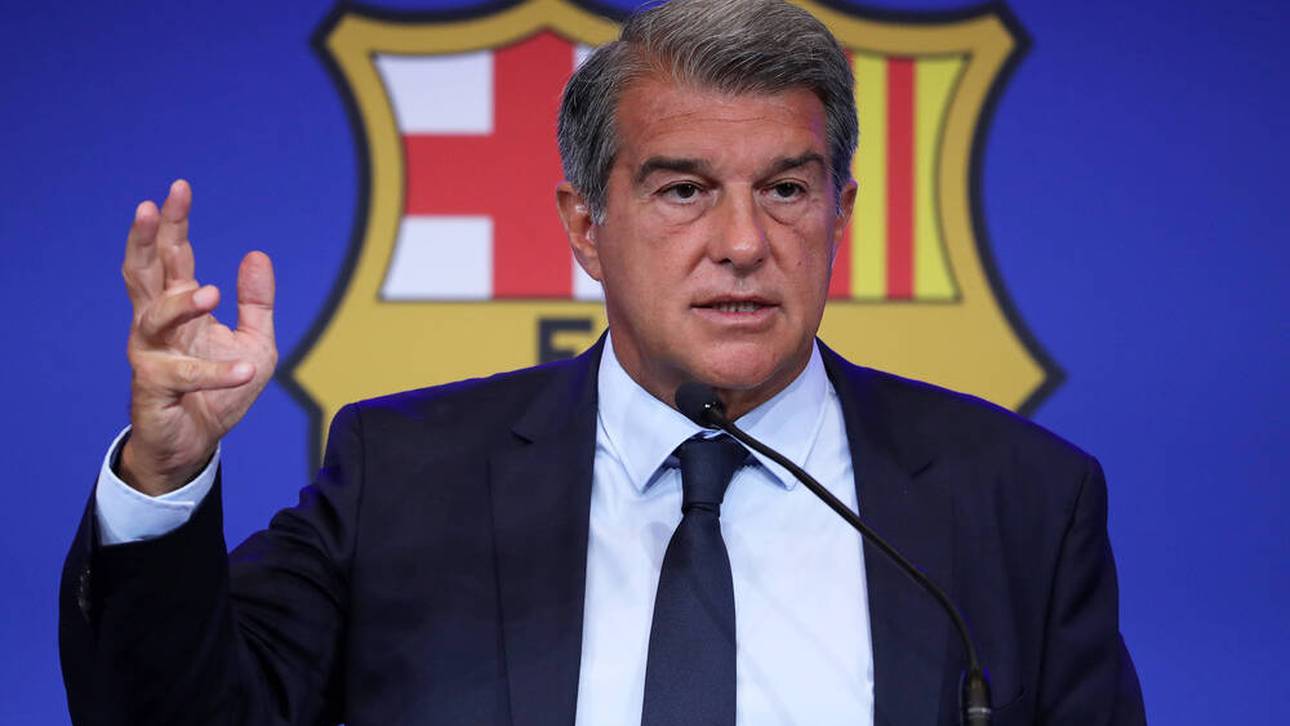 Barca reagiert auf Koemans bizarren Auftritt