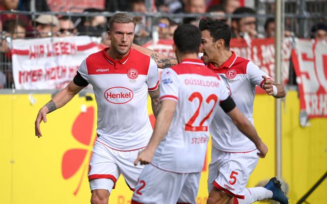 Bundesliga Fortuna Dusseldorf Feiert Gegen Freiburg Ersten Sieg