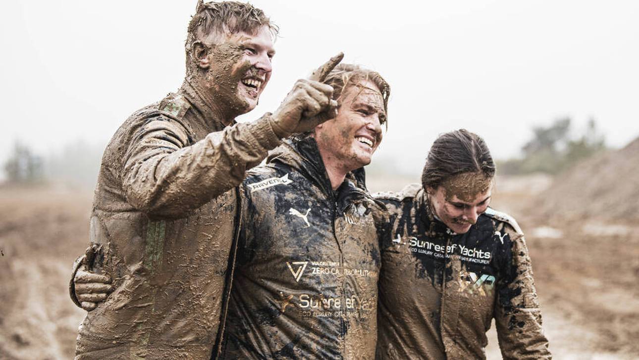 Rosberg schnappt Hamilton Titel weg