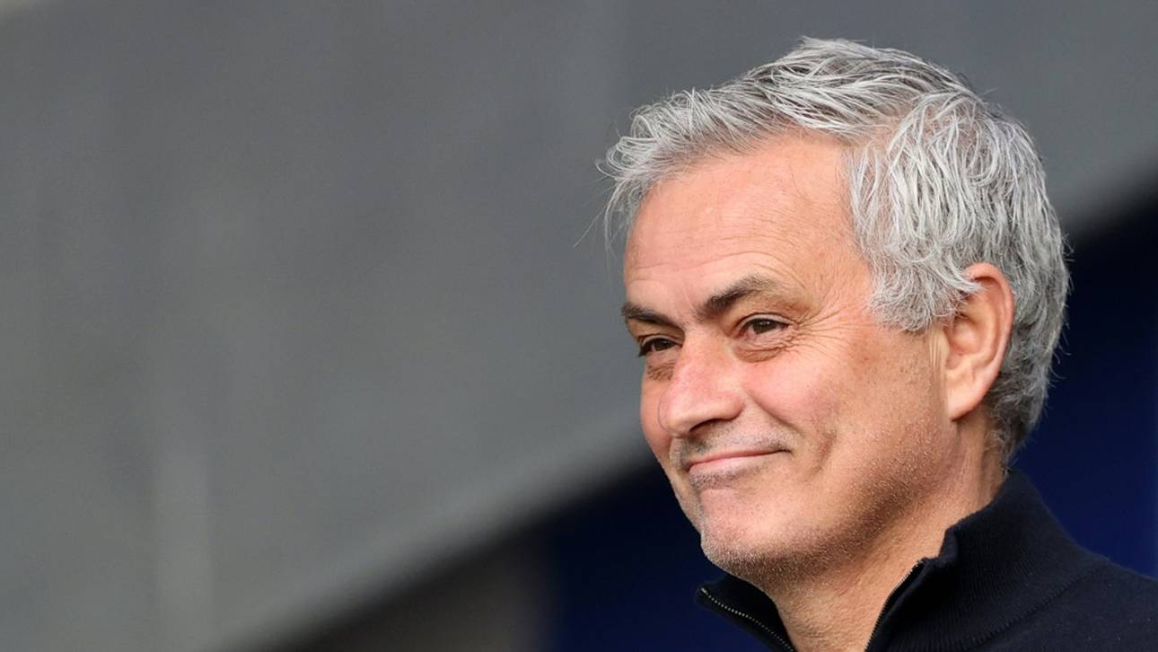 Mourinho hält Versprechen und schenkt Youngster teure Schuhe