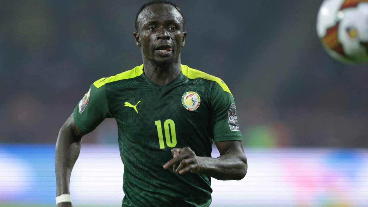 Mané meldet sich nach OP