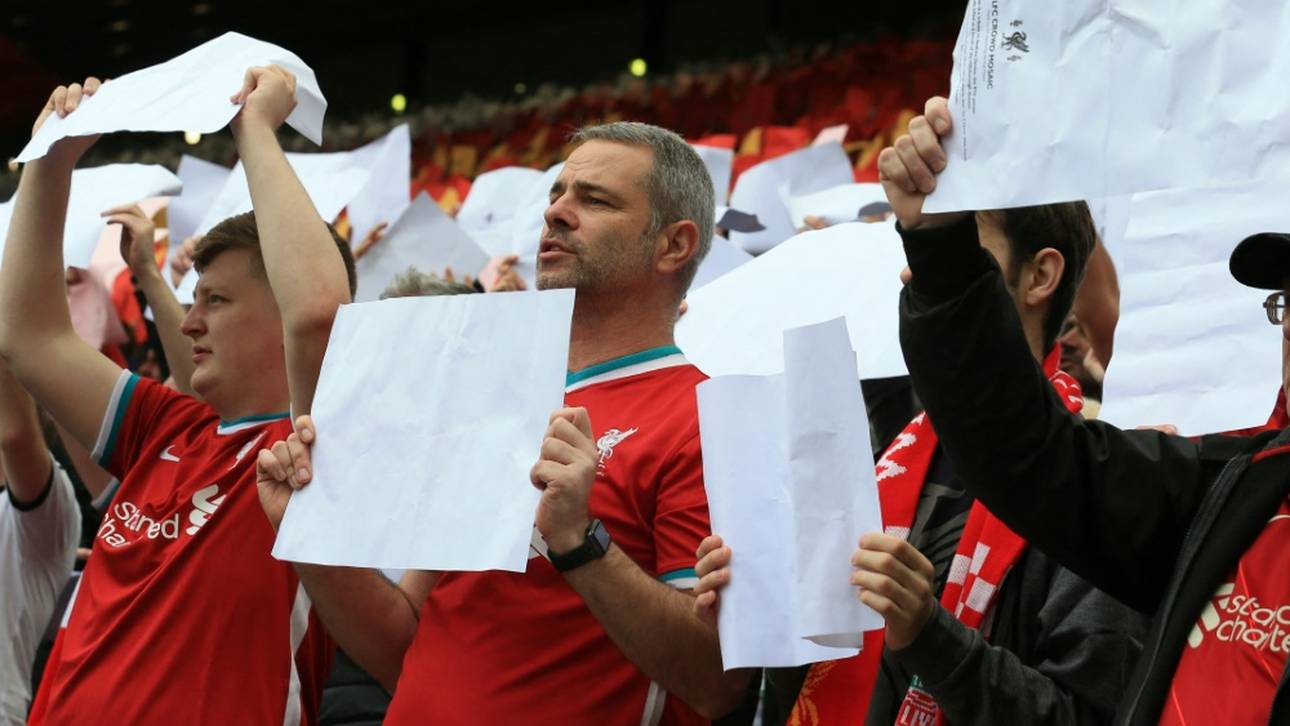 Hillsborough: Polizei entschuldigt sich