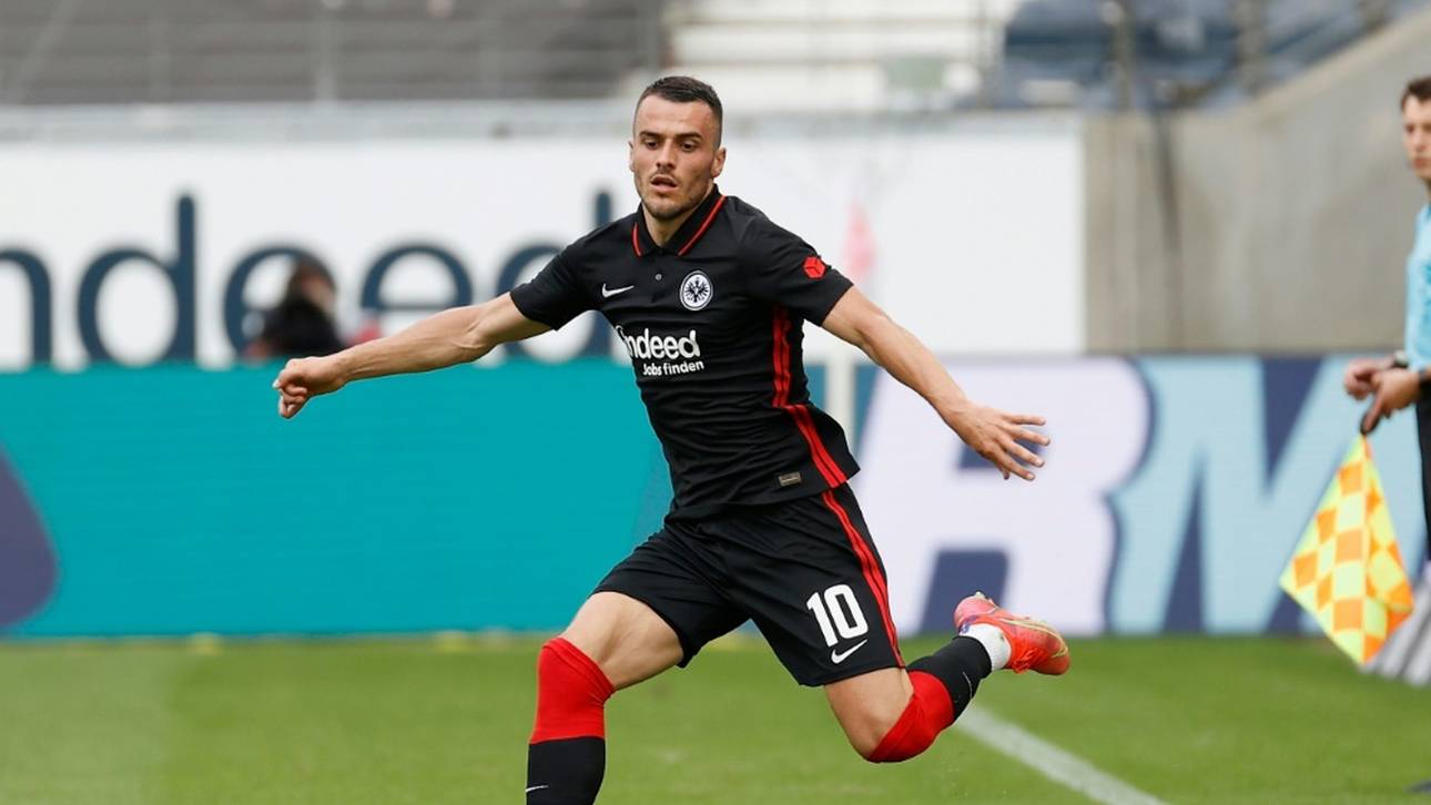 Glasner macht Kostic die Tür auf