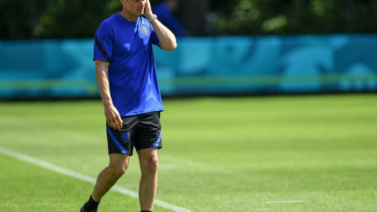 De Boer pokert bei Österreich-Aufstellung