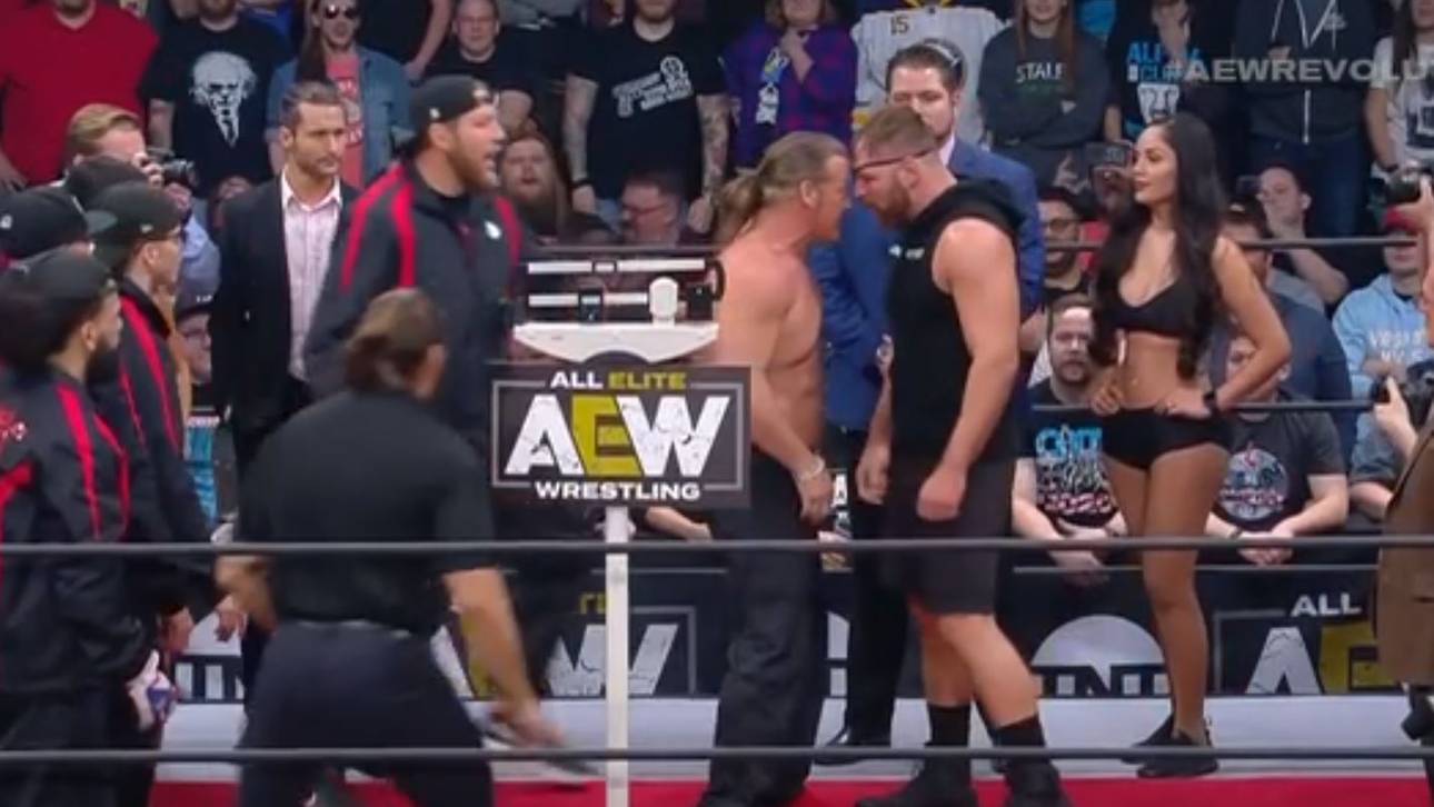 AEW-Wiegen endet in Massenprügelei