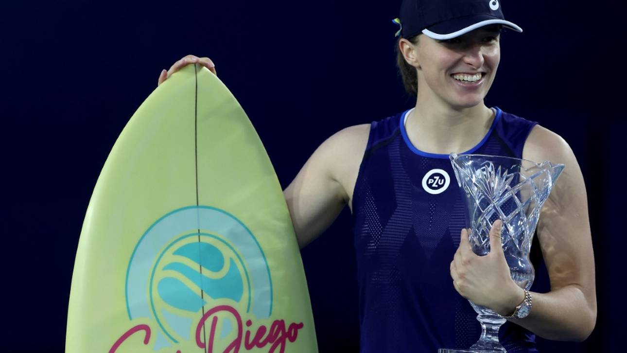 Überfliegerin Swiatek holt achten Titel