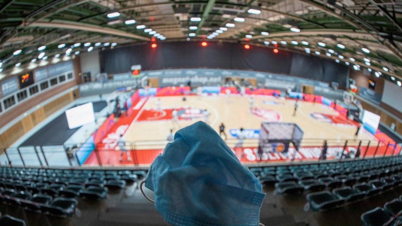 Oldenburg erwägt Klage für volle Arena